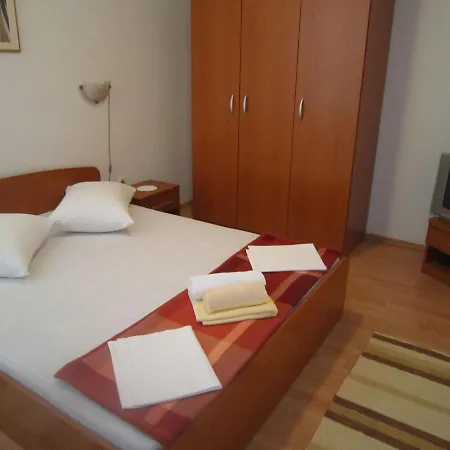 Cozy In Pag Dalmatia, Crotia 公寓 *
