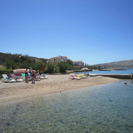 Cozy In Pag Dalmatia, Crotia *