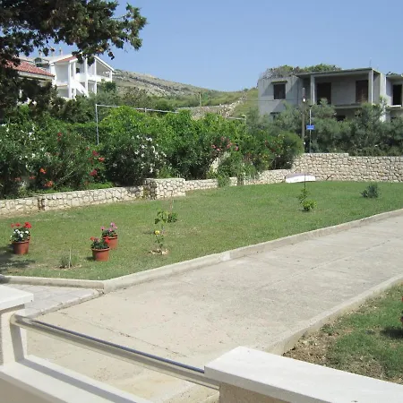 公寓 Cozy In Pag Dalmatia, Crotia